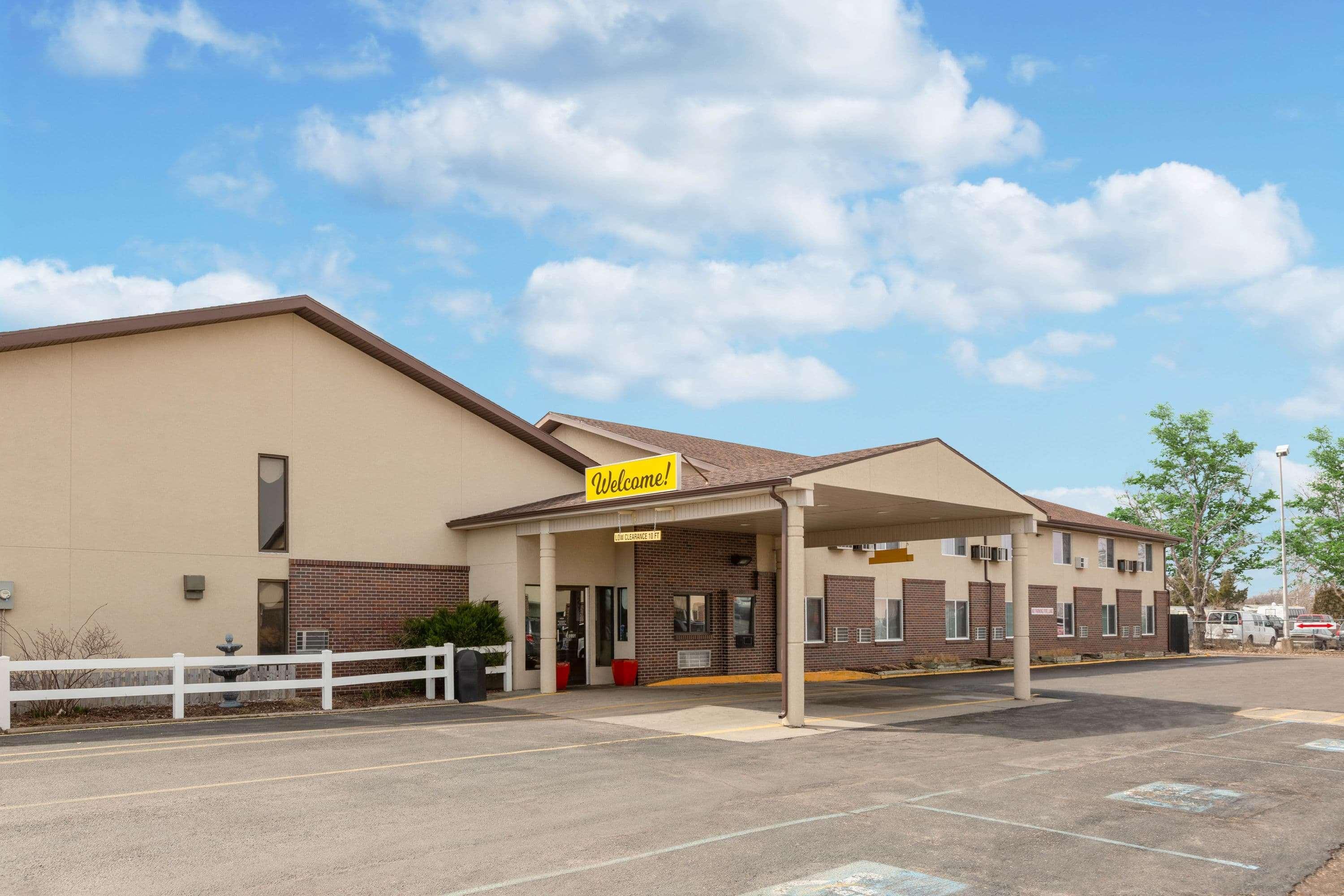 Super 8 By Wyndham North Platte Exterior foto